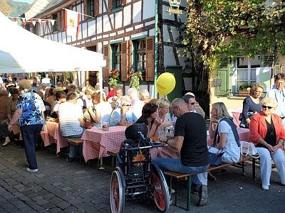 35. Dorffest in Bad Bodendorf unter dem Motto '40 Jahre Bad-Titel'